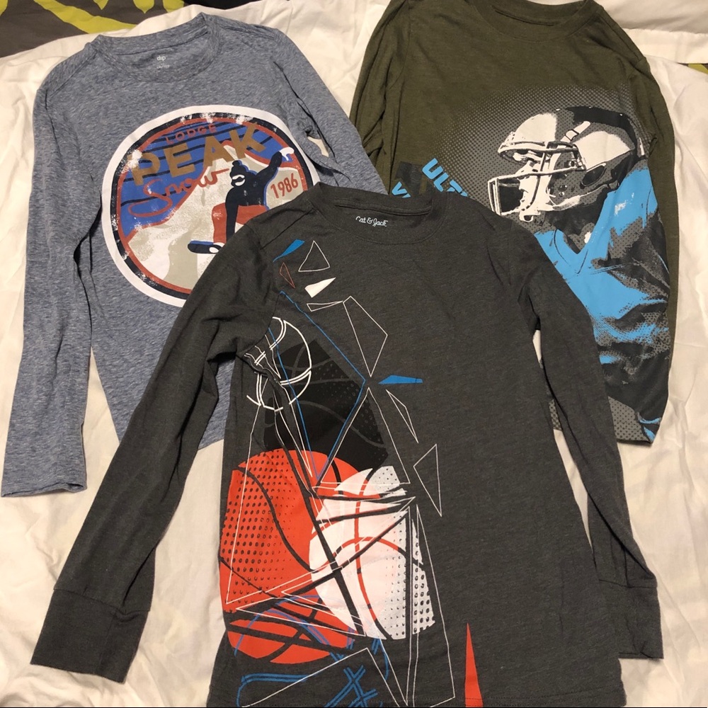Bundle of 3 long sleeve shirts